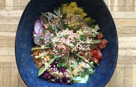 Foto Lachs Poké Bowl